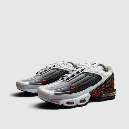 Nike Air Max Plus 3 Gunsmoke, buty sportowe męskie w bardzo dobrym stanie rozmiar 42, para butów