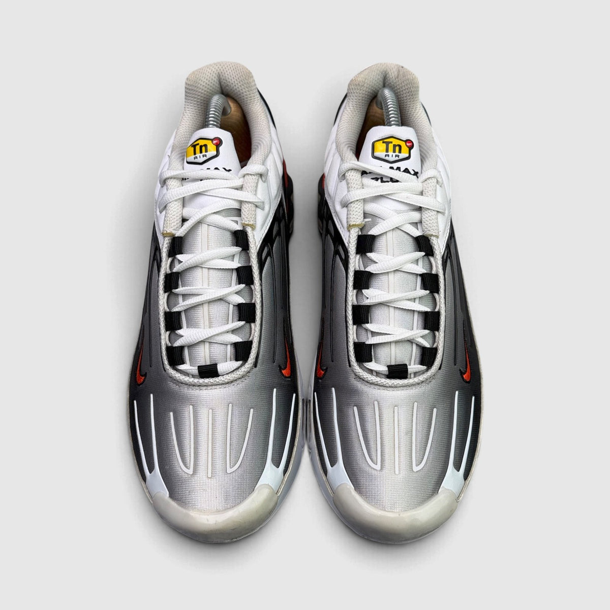 Nike Air Max Plus 3 Gunsmoke, buty sportowe męskie w bardzo dobrym stanie rozmiar 42, widok z góry