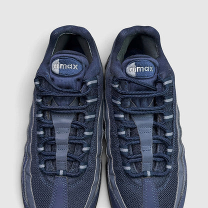 Nike Air Max 95 Obsidian, buty sportowe męskie w bardzo dobrym stanie rozmiar 41, widok z góry