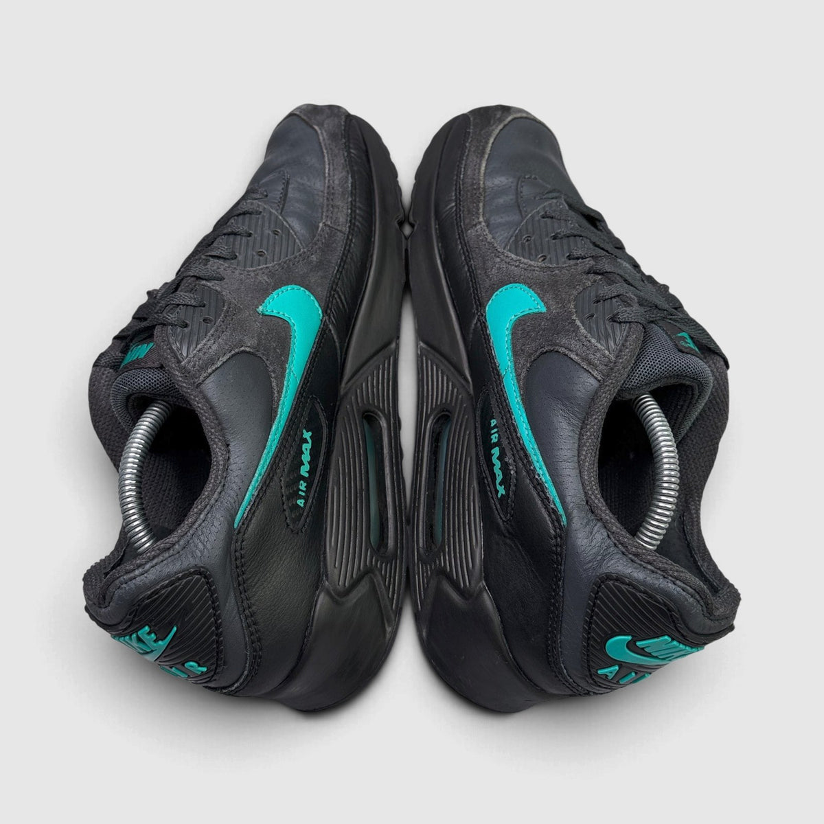 Nike Air Max 90 Black Tiffany, buty sportowe męskie w bardzo dobrym stanie rozmiar 45, widok z góry