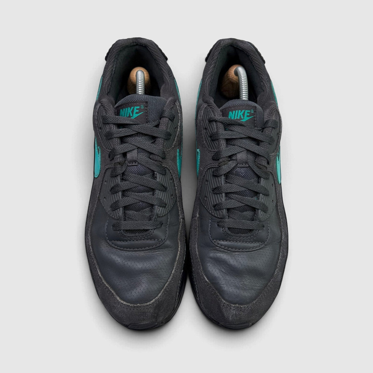 Nike Air Max 90 Black Tiffany, buty sportowe męskie w bardzo dobrym stanie rozmiar 45, widok z przodu