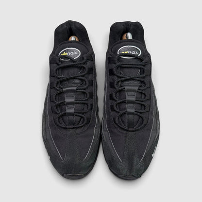 Nike Air Max 95 Black Yellow, buty sportowe męskie w dobrym stanie rozmiar 44, widok z góry