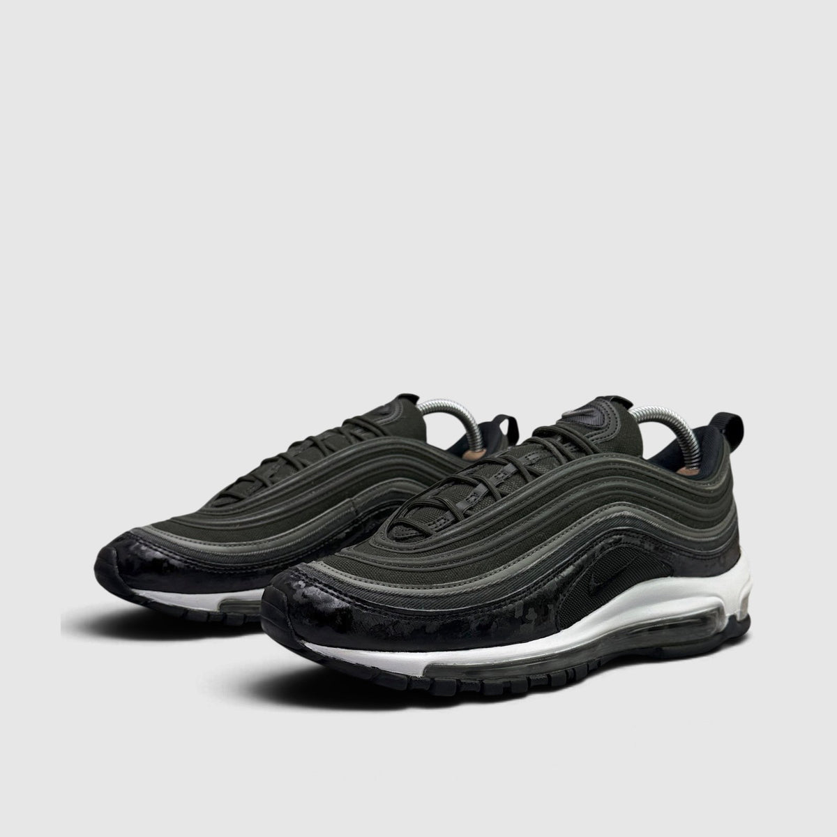 Nike Air Max 97, buty sportowe męskie w bardzo dobrym stanie rozmiar 41, para butów