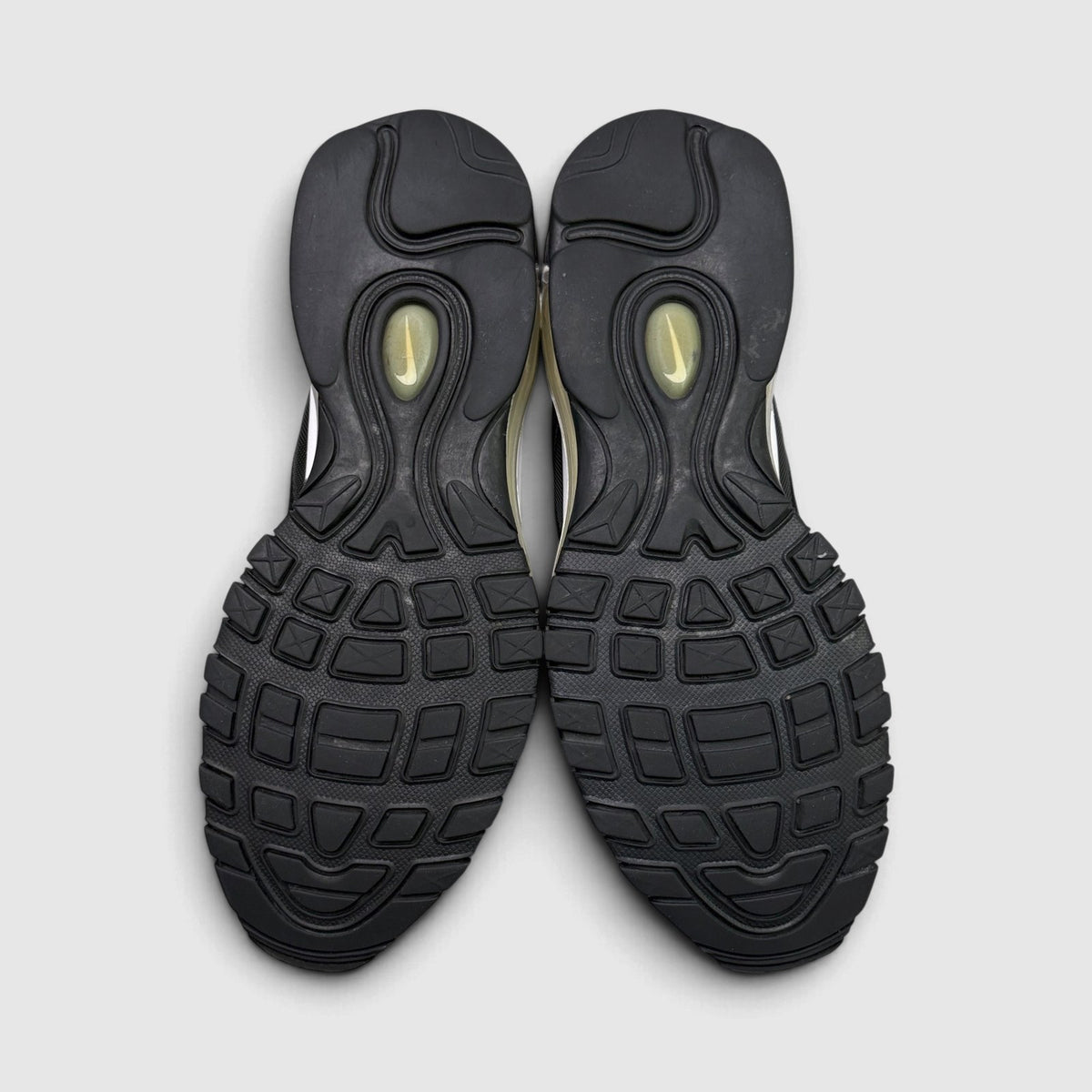 Nike Air Max 97, buty sportowe męskie w bardzo dobrym stanie rozmiar 41, podeszwa