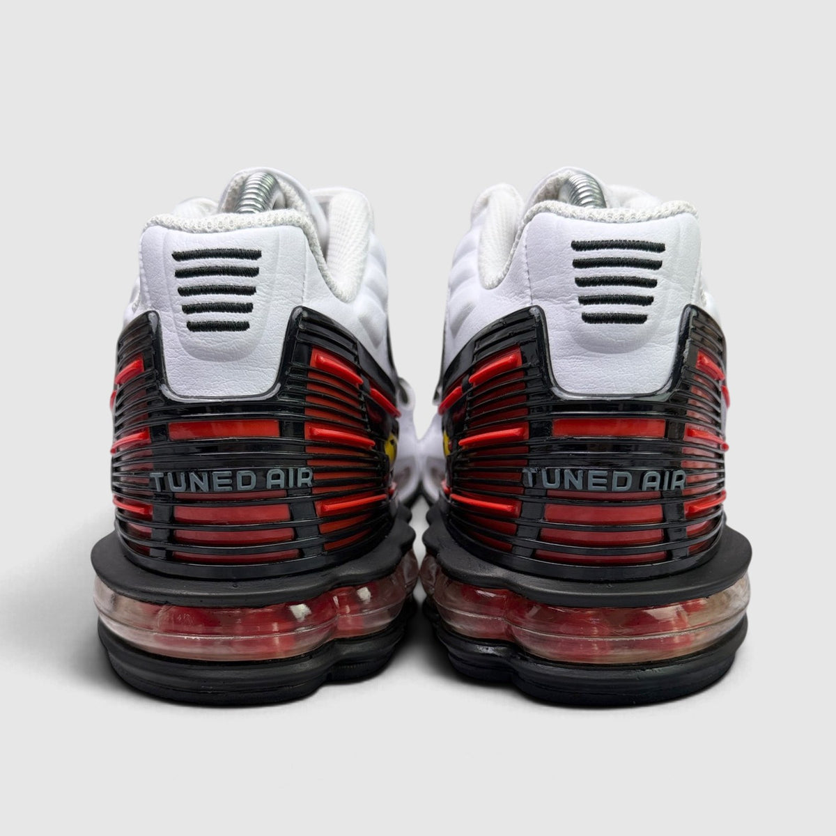 Nike Air Max Plus 3 Gunsmoke, buty sportowe męskie w bardzo dobrym stanie rozmiar 41, widok z tyłu
