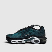 Nike Air Max Plus Black Dusty Cactus, buty sportowe męskie w bardzo dobrym stanie rozmiar 41, boczny profil, lewa strona