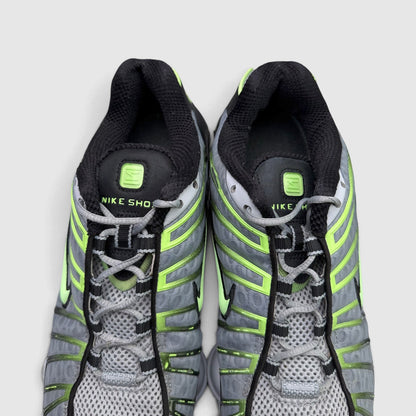 Nike Shox TL Wolf Grey, buty sportowe męskie w bardzo dobrym stanie rozmiar 42.5, detal