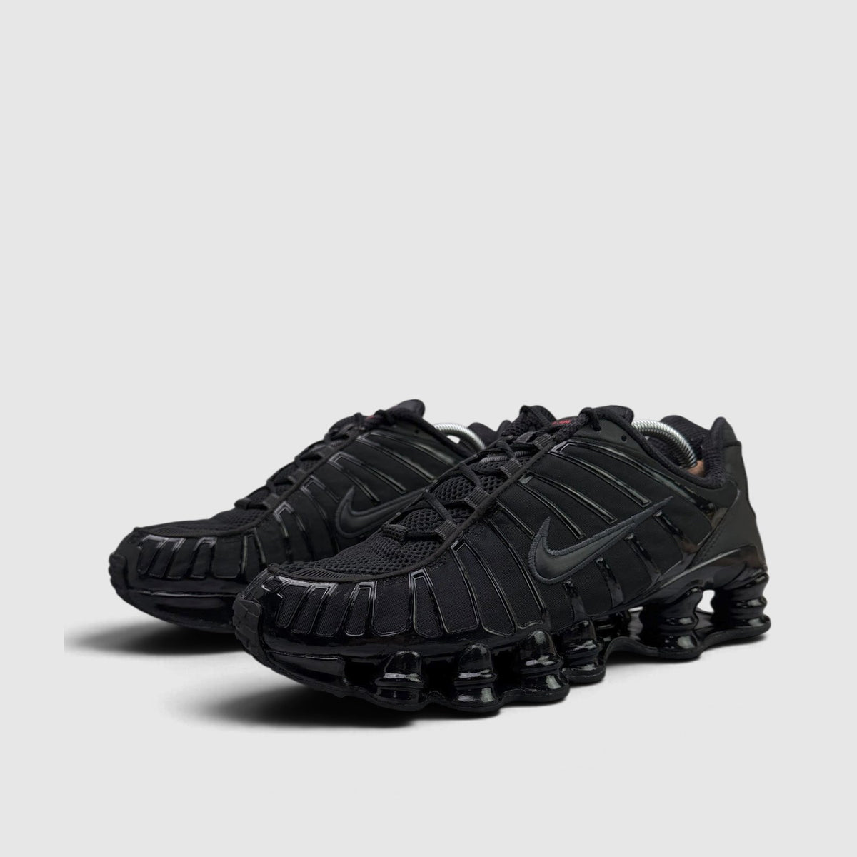 Nike Shox TL Triple Black, buty sportowe męskie w bardzo dobrym stanie rozmiar 43, para butów