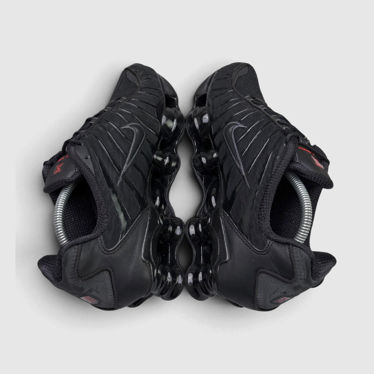 Nike Shox TL Triple Black, buty sportowe męskie w bardzo dobrym stanie rozmiar 43, widok z góry