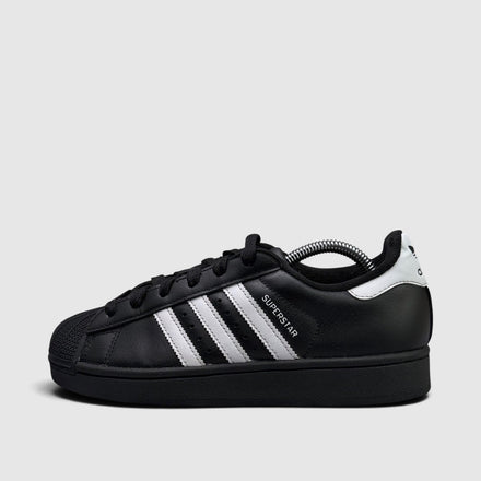 Adidas Superstar II Black White, buty sportowe damskie w bardzo dobrym stanie rozmiar 38 2/3, boczny profil, lewa strona