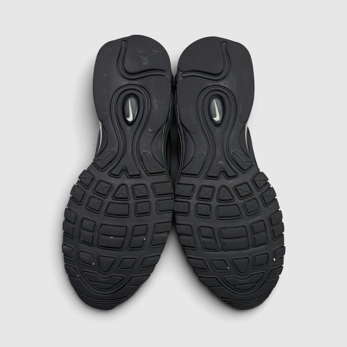 Nike Air Max 97 Triple Black, buty sportowe męskie w bardzo dobrym stanie rozmiar 40.5, podeszwa