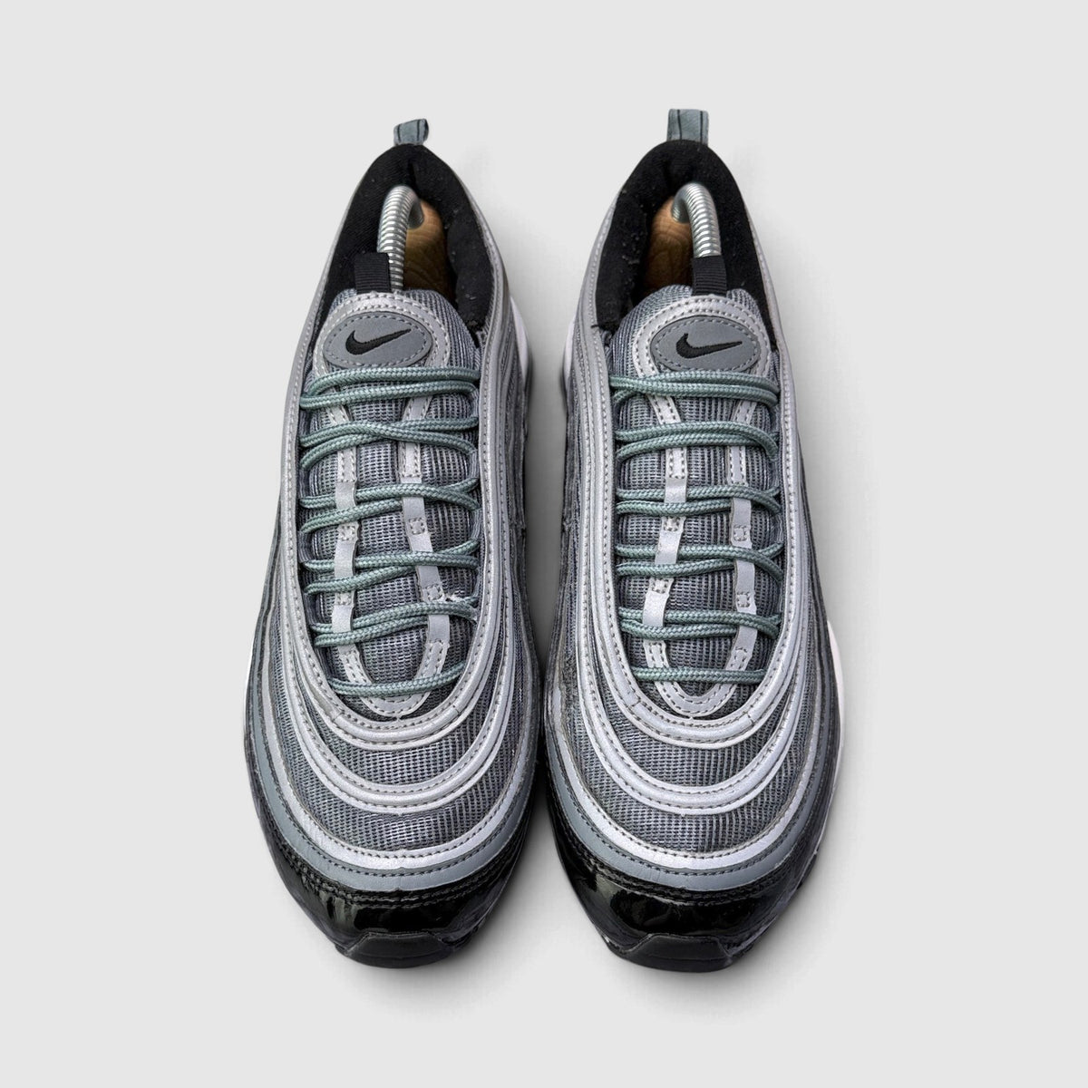 Nike Air Max 97, buty sportowe męskie w bardzo dobrym stanie rozmiar 42, widok z góry