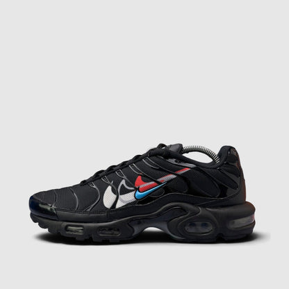 Nike Air Max Plus Multi Swoosh, buty sportowe męskie w bardzo dobrym stanie rozmiar 44, boczny profil, lewa strona