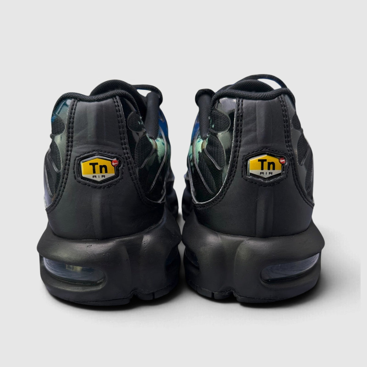 Nike Air Max Plus, buty sportowe męskie w bardzo dobrym stanie rozmiar 44.5, widok z tyłu