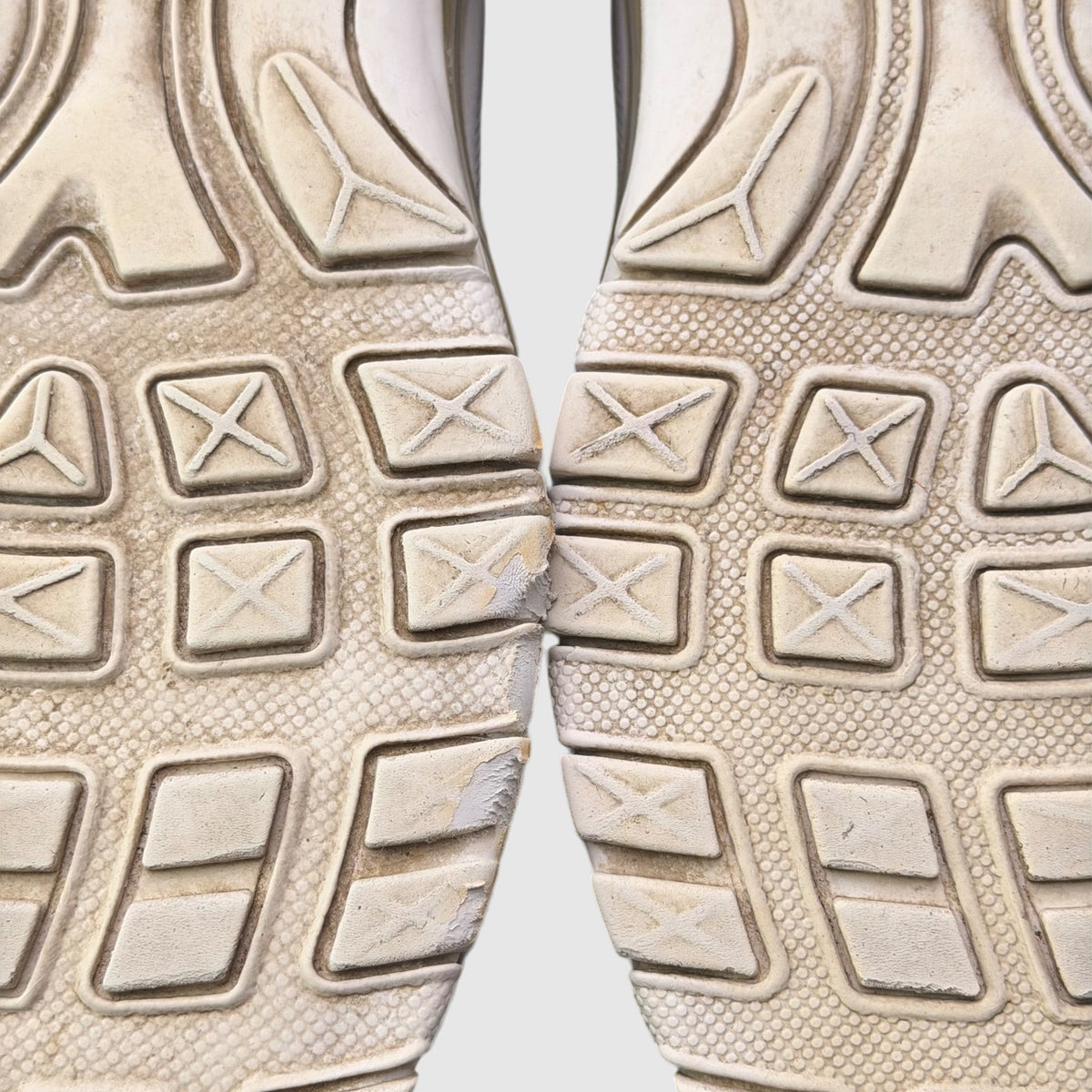 Nike Air Max 97, buty sportowe męskie w bardzo dobrym stanie rozmiar 41, podeszwa