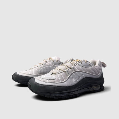 Nike Air Max 98 Gundam, buty sportowe męskie w bardzo dobrym stanie rozmiar 45, para butów