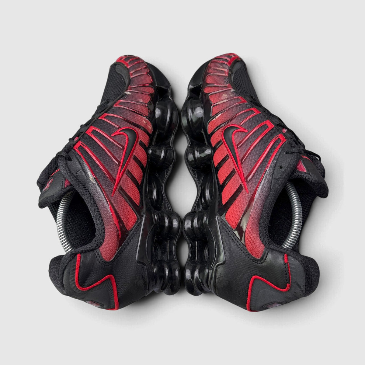 Nike Shox TL Deadpool, buty sportowe męskie w dobrym stanie rozmiar 44.5, widok z góry