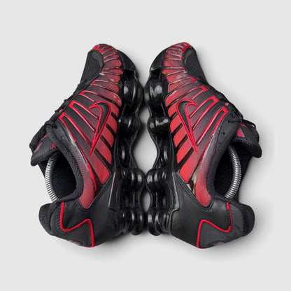 Nike Shox TL Deadpool, buty sportowe męskie w dobrym stanie rozmiar 44.5, widok z góry