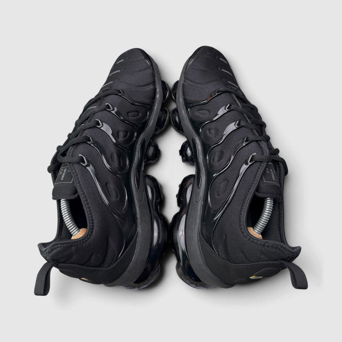 Nike Air VaporMax Plus Triple Black, buty sportowe męskie w bardzo dobrym stanie rozmiar 45.5, widok z góry