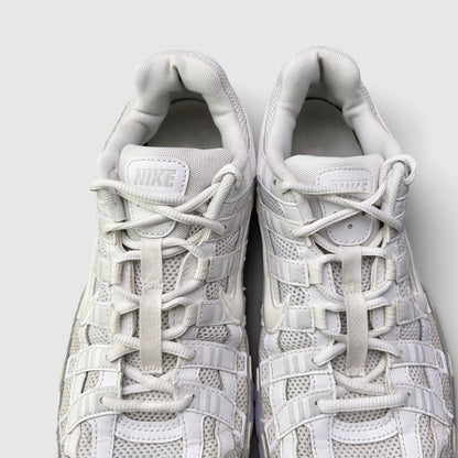 Nike P-6000 Triple White, buty sportowe męskie w bardzo dobrym stanie rozmiar 43, widok z góry
