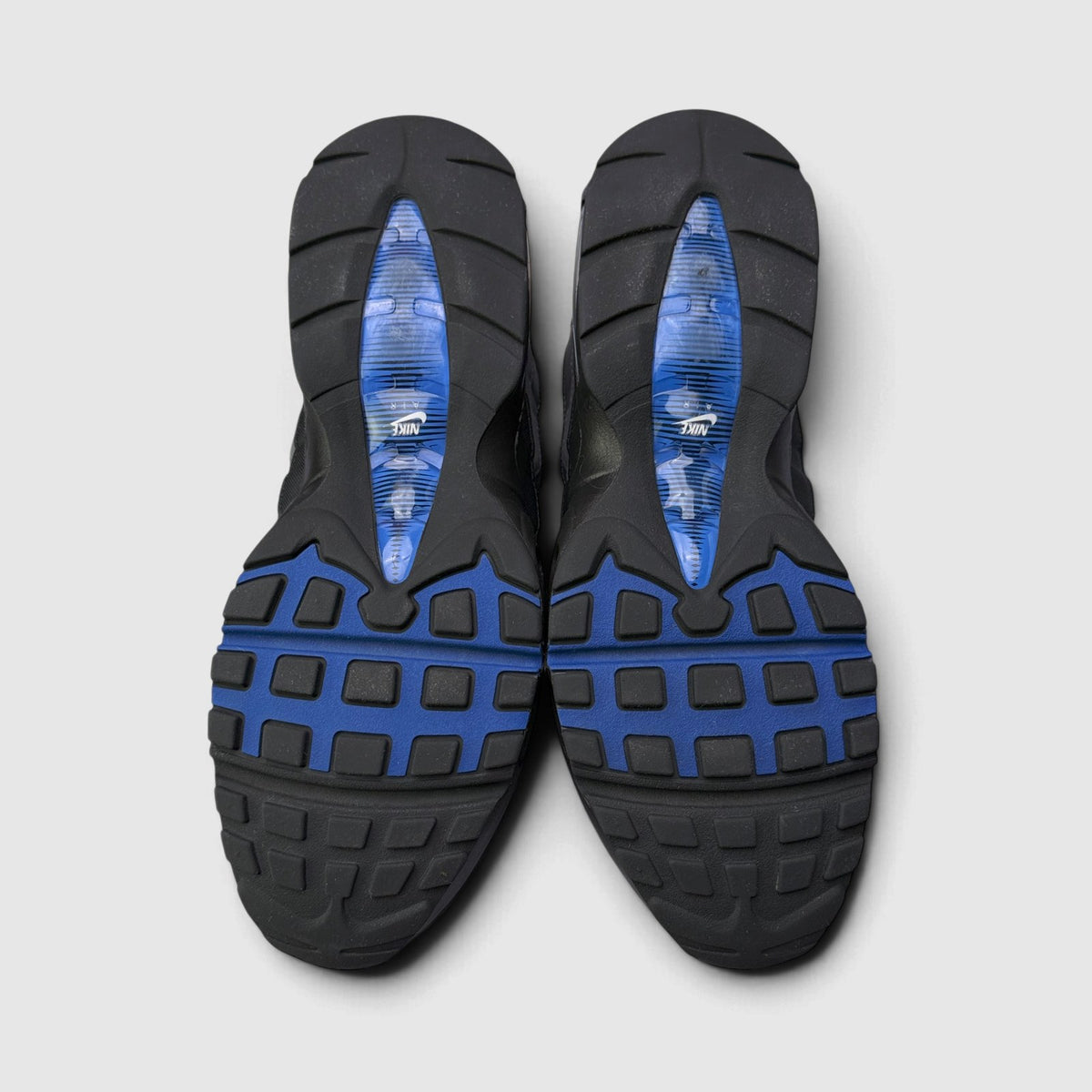 Nike Air Max 95, buty sportowe męskie w bardzo dobrym stanie rozmiar 45.5, podeszwa