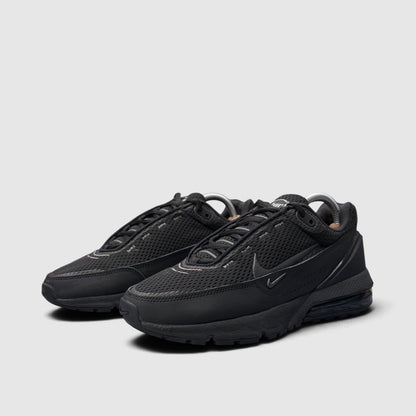 Nike Air Max Pulse Black, buty sportowe męskie w bardzo dobrym stanie rozmiar 41, para butów