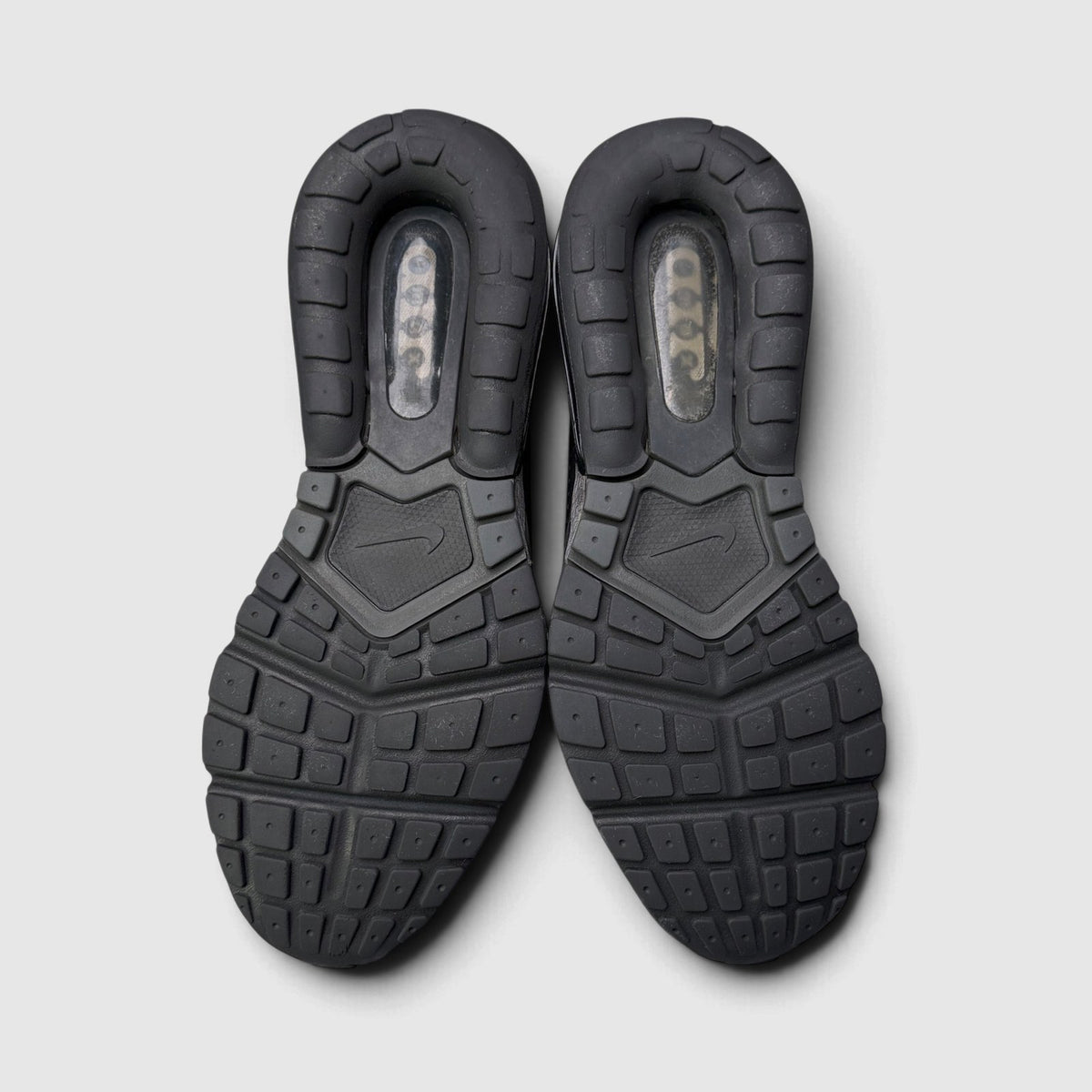 Nike Air Max Pulse Black, buty sportowe męskie w bardzo dobrym stanie rozmiar 41, podeszwa