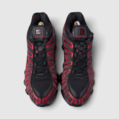 Nike Shox TL Deadpool, buty sportowe męskie w bardzo dobrym stanie rozmiar 44.5, widok z przodu