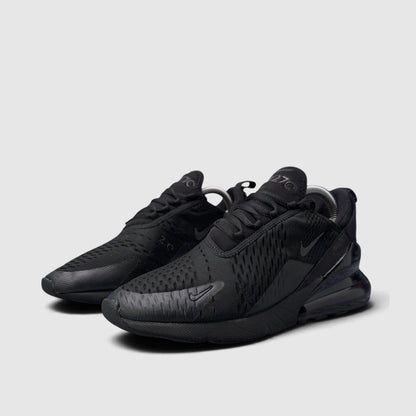Nike Air Max 270 Triple Black, buty sportowe męskie w bardzo dobrym stanie rozmiar 42, para butów