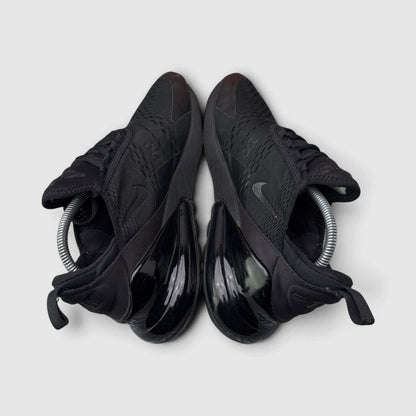 Nike Air Max 270 Triple Black, buty sportowe męskie w bardzo dobrym stanie rozmiar 42, widok z góry