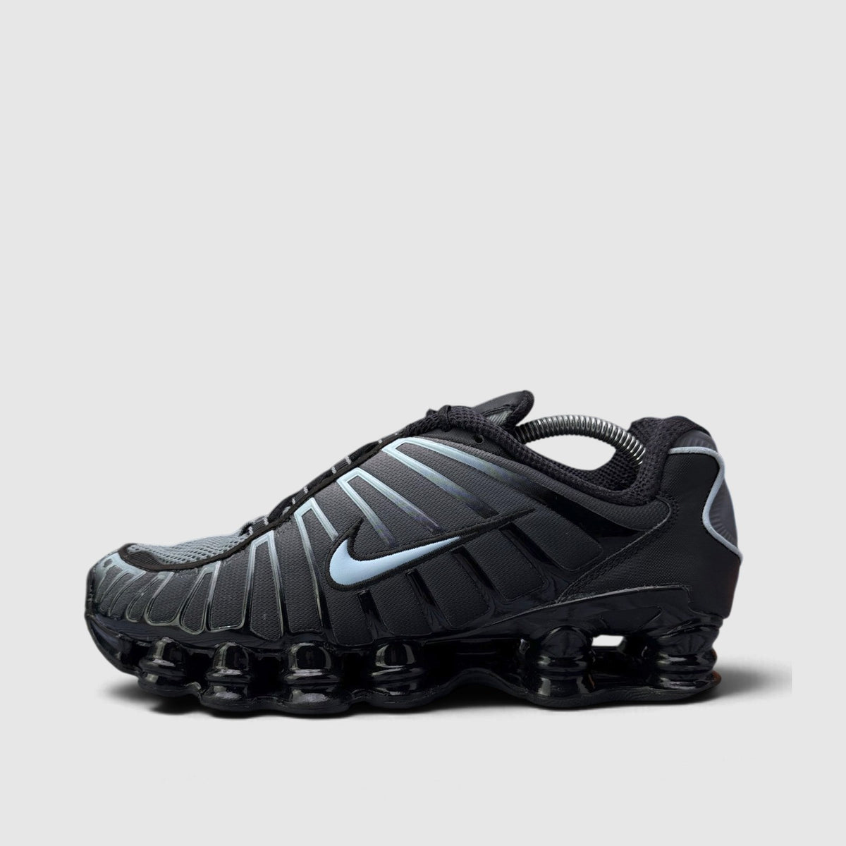 Nike Shox TL Celestine Blue, buty sportowe męskie w bardzo dobrym stanie rozmiar 43, boczny profil, lewa strona