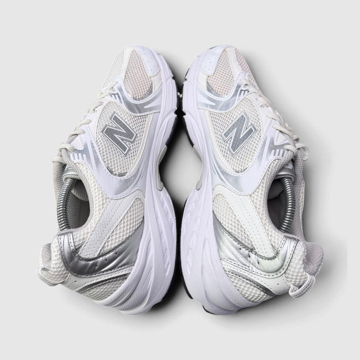 New Balance 530 Munsell White, buty sportowe męskie w bardzo dobrym stanie rozmiar 45, widok z góry