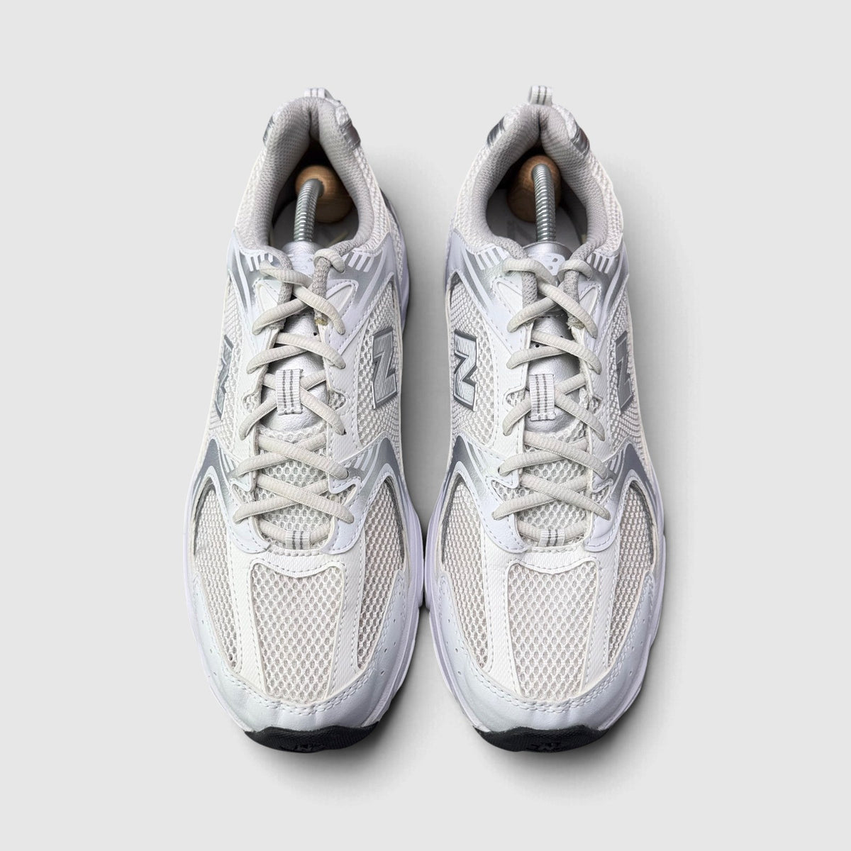 New Balance 530 Munsell White, buty sportowe męskie w bardzo dobrym stanie rozmiar 45, widok z góry