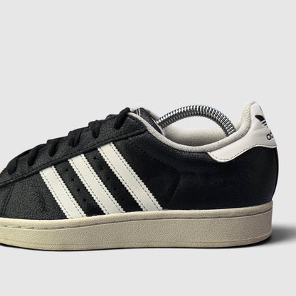 Adidas Superstar II, buty sportowe damskie w bardzo dobrym stanie rozmiar 37 1/3, boczny profil, prawa strona