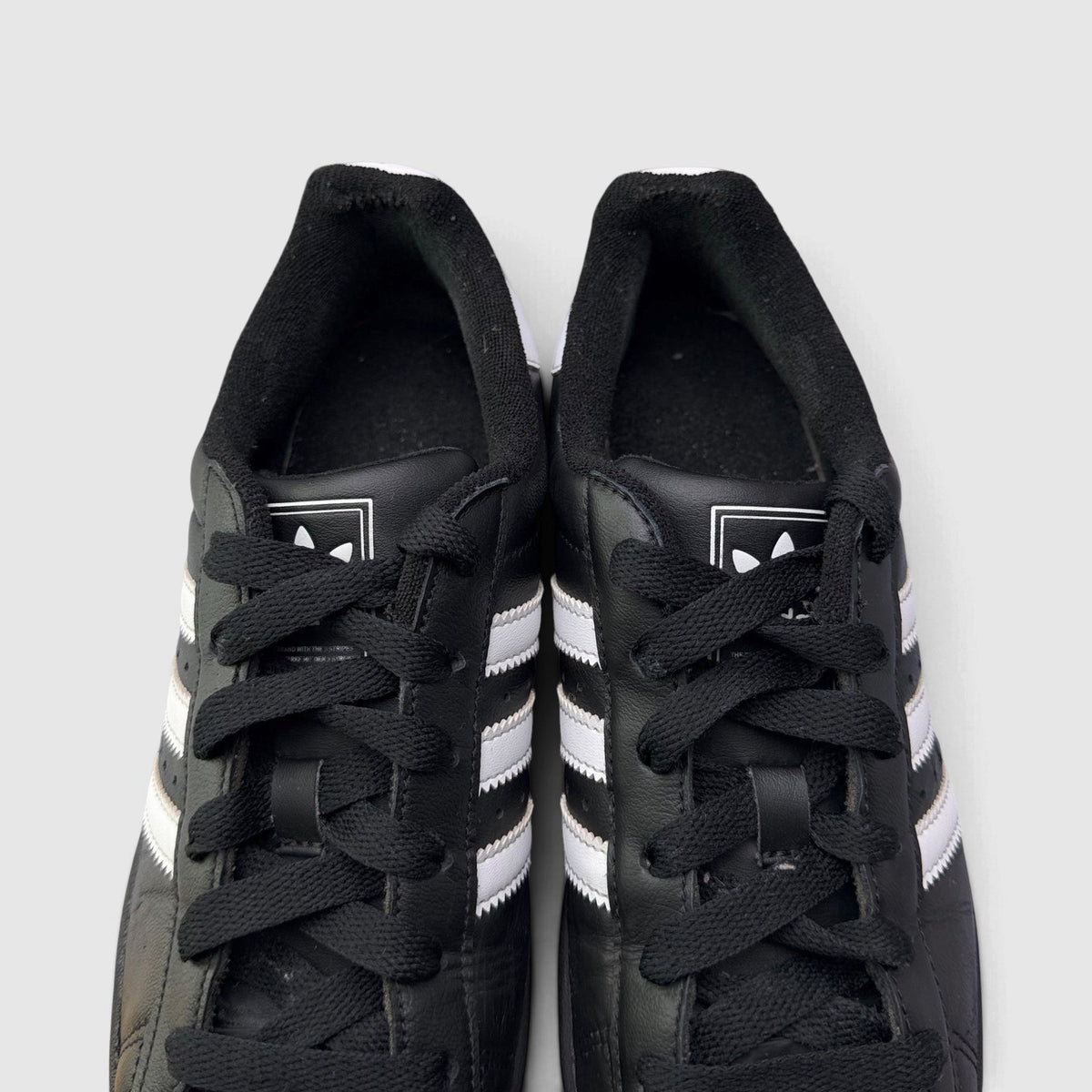 Adidas Superstar II Black White, buty sportowe damskie w bardzo dobrym stanie rozmiar 38, widok z góry