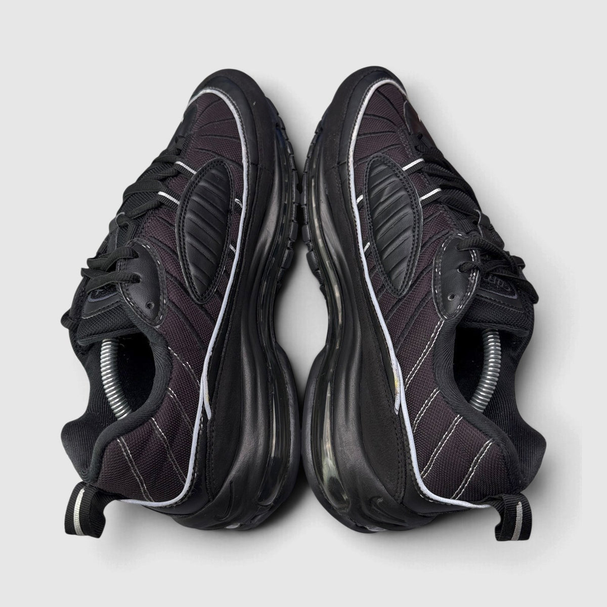 Nike Air Max 98, buty sportowe męskie w bardzo dobrym stanie rozmiar 45, widok z góry