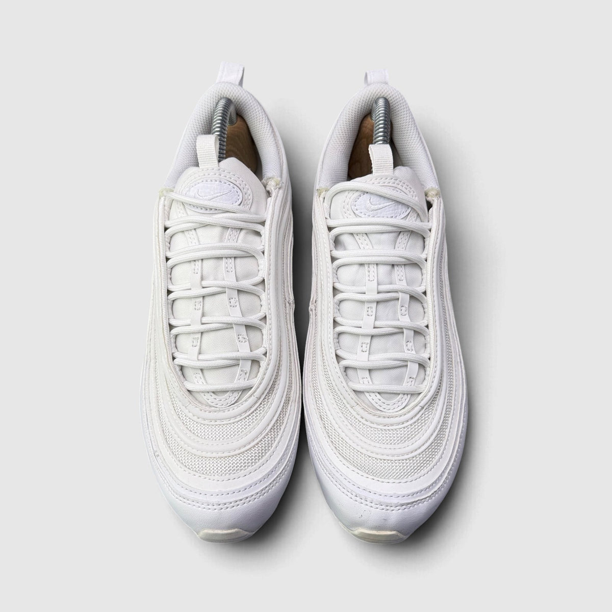 Nike Air Max 97 Triple White, buty sportowe męskie w bardzo dobrym stanie rozmiar 41, widok z góry