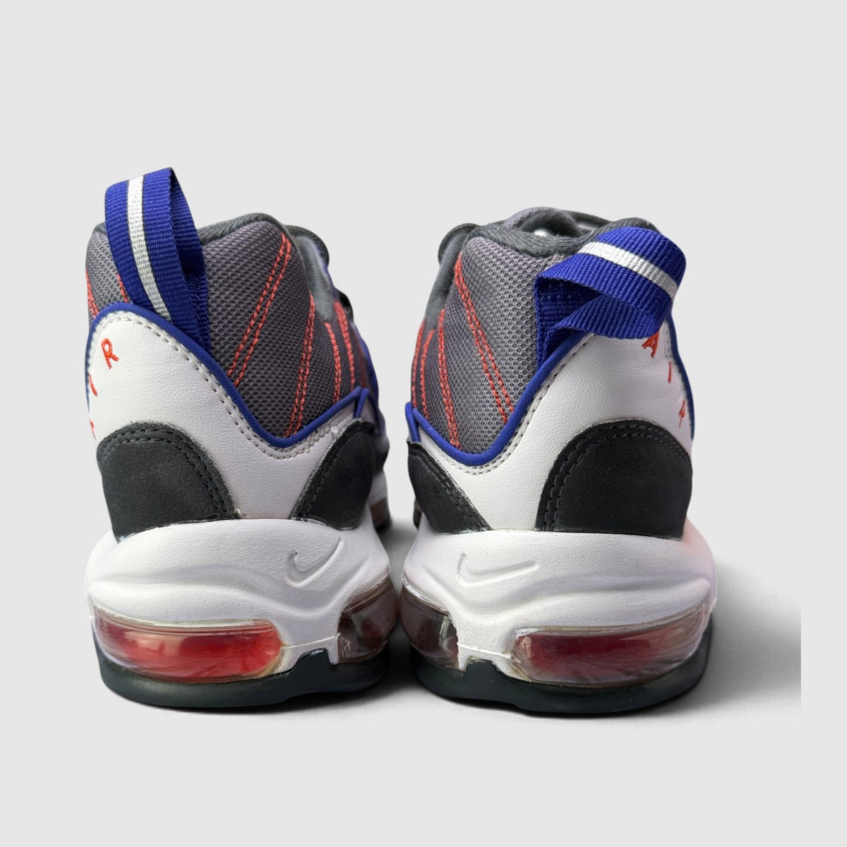 Nike Air Max 98 Team Orange, buty sportowe męskie w bardzo dobrym stanie rozmiar 44, widok z tyłu