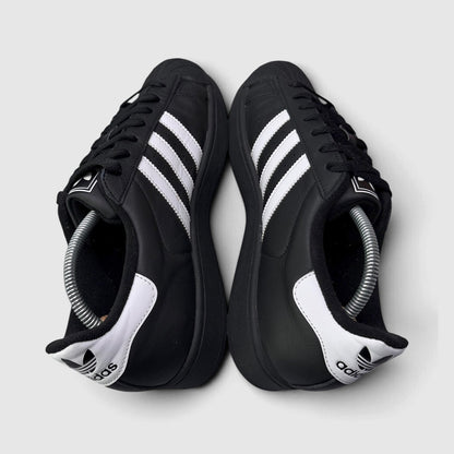 Adidas Superstar II Black White, buty sportowe męskie w bardzo dobrym stanie rozmiar 42, widok z góry