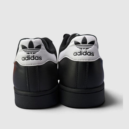 Adidas Superstar II Black White, buty sportowe damskie w bardzo dobrym stanie rozmiar 38 2/3, widok z tyłu