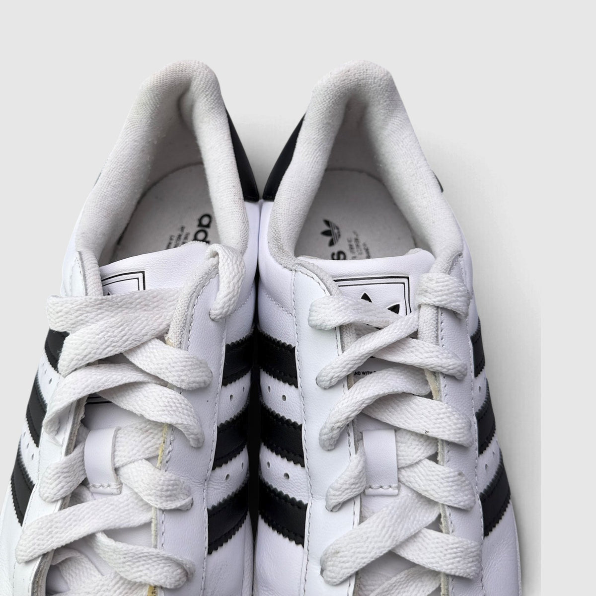 Adidas Superstar II Cloud White Black, buty sportowe damskie w bardzo dobrym stanie rozmiar 36, wkładka