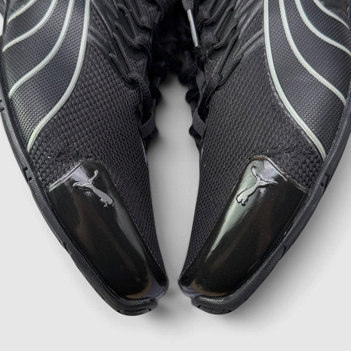 Puma Voltaic Evo Black, buty sportowe męskie w bardzo dobrym stanie rozmiar 42, detal