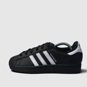 Adidas Superstar II Black White, buty sportowe damskie w bardzo dobrym stanie rozmiar 38, boczny profil, lewa strona