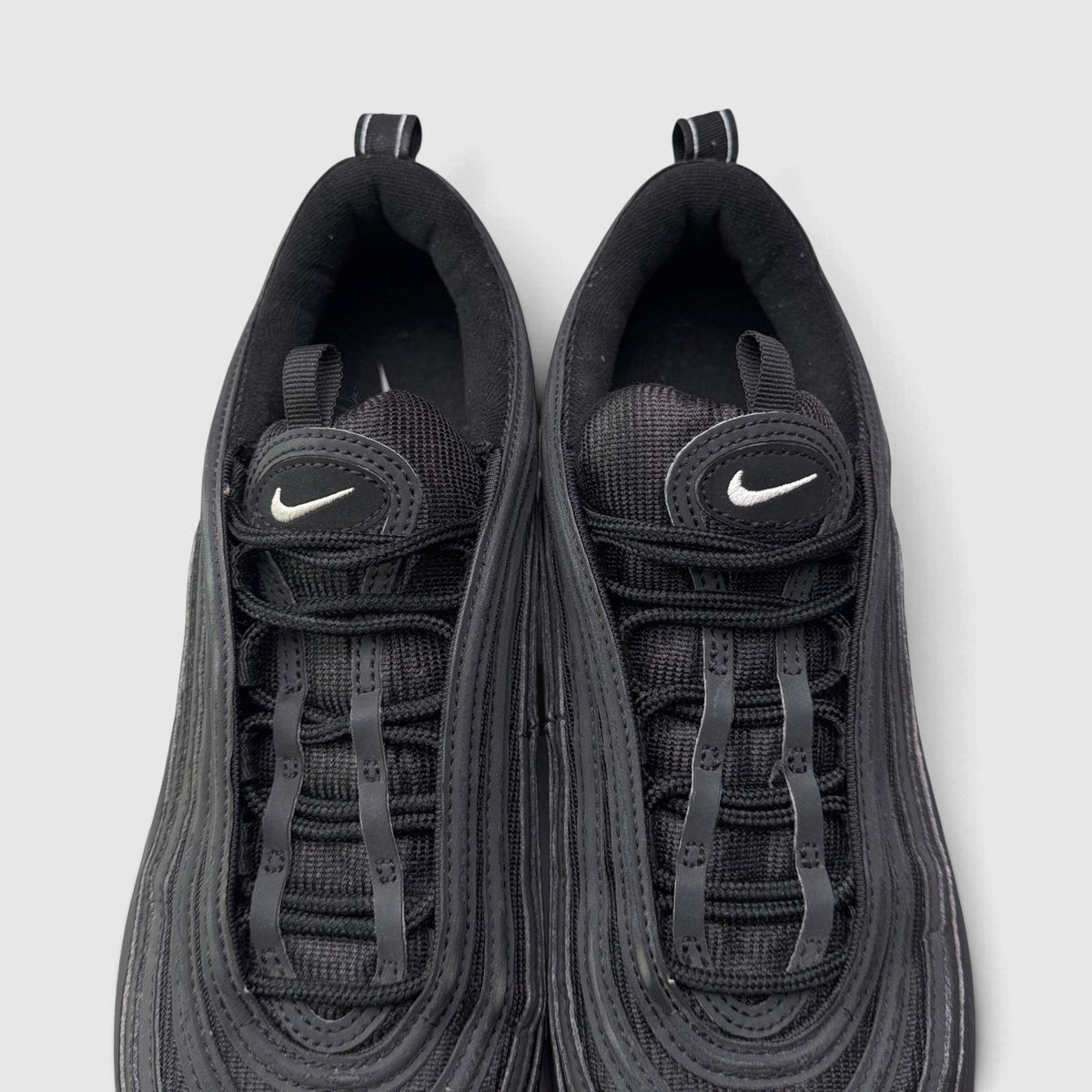 Nike Air Max 97, buty sportowe męskie w bardzo dobrym stanie rozmiar 42, widok z góry