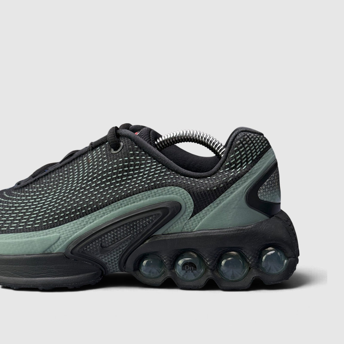 Nike Air Max DN, buty sportowe damskie w bardzo dobrym stanie rozmiar 39, detal