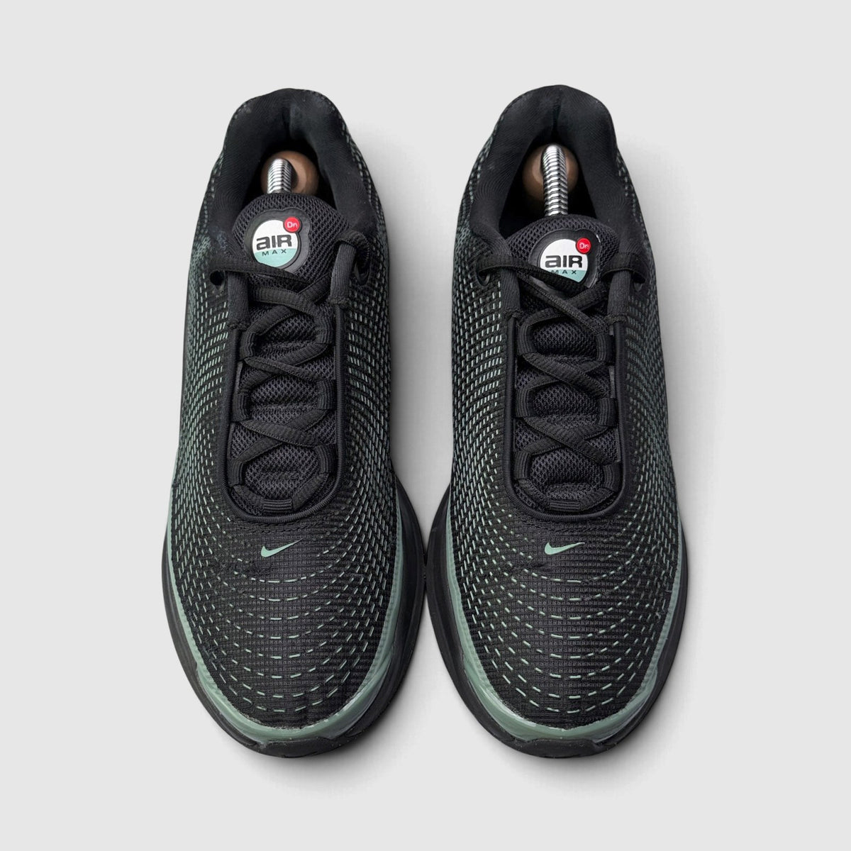 Nike Air Max DN, buty sportowe damskie w bardzo dobrym stanie rozmiar 39, widok z góry