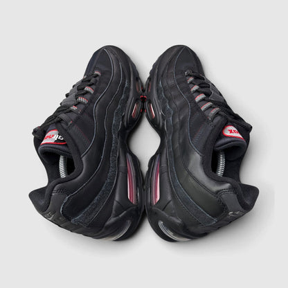 Nike Air Max 95 Racing Pack, buty sportowe męskie w bardzo dobrym stanie rozmiar 46, widok z góry na wewnętrzną stronę butów
