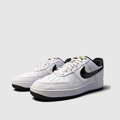 Nike Air Force 1 Low World Champ, buty sportowe męskie w bardzo dobrym stanie rozmiar 44.5, para butów