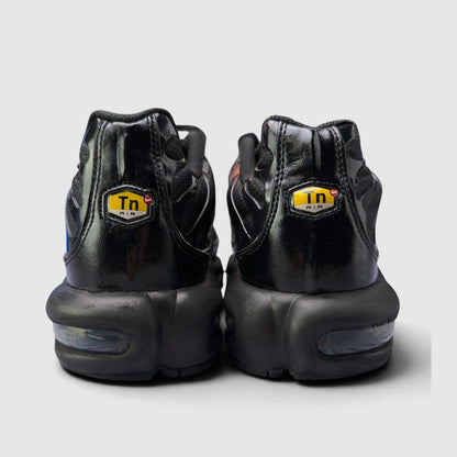 Nike Air Max Plus Triple Black, buty sportowe męskie w bardzo dobrym stanie rozmiar 45.5, widok z tyłu
