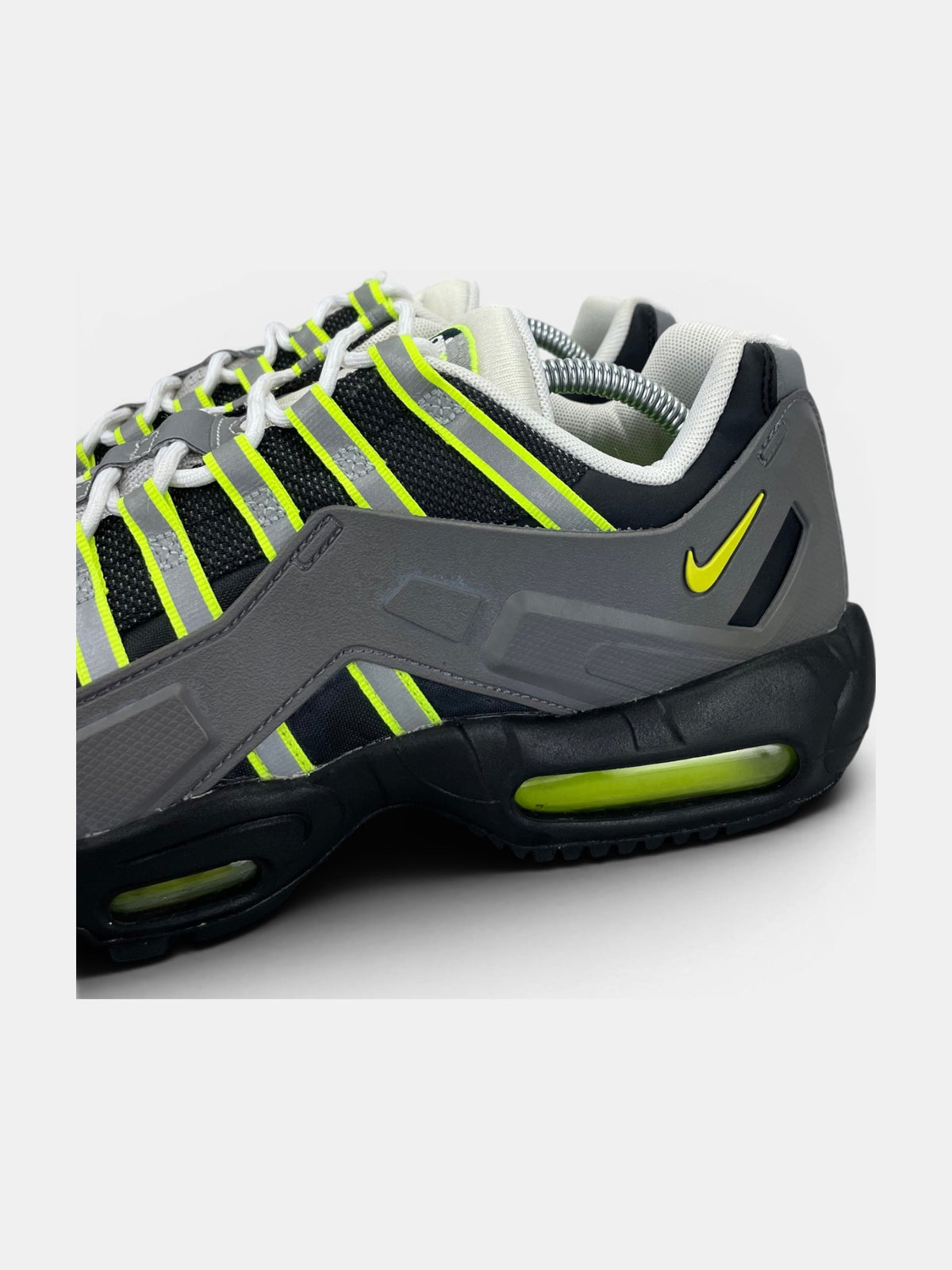 Nike Air Max 95 NDSTRKT rozmiar 44.5